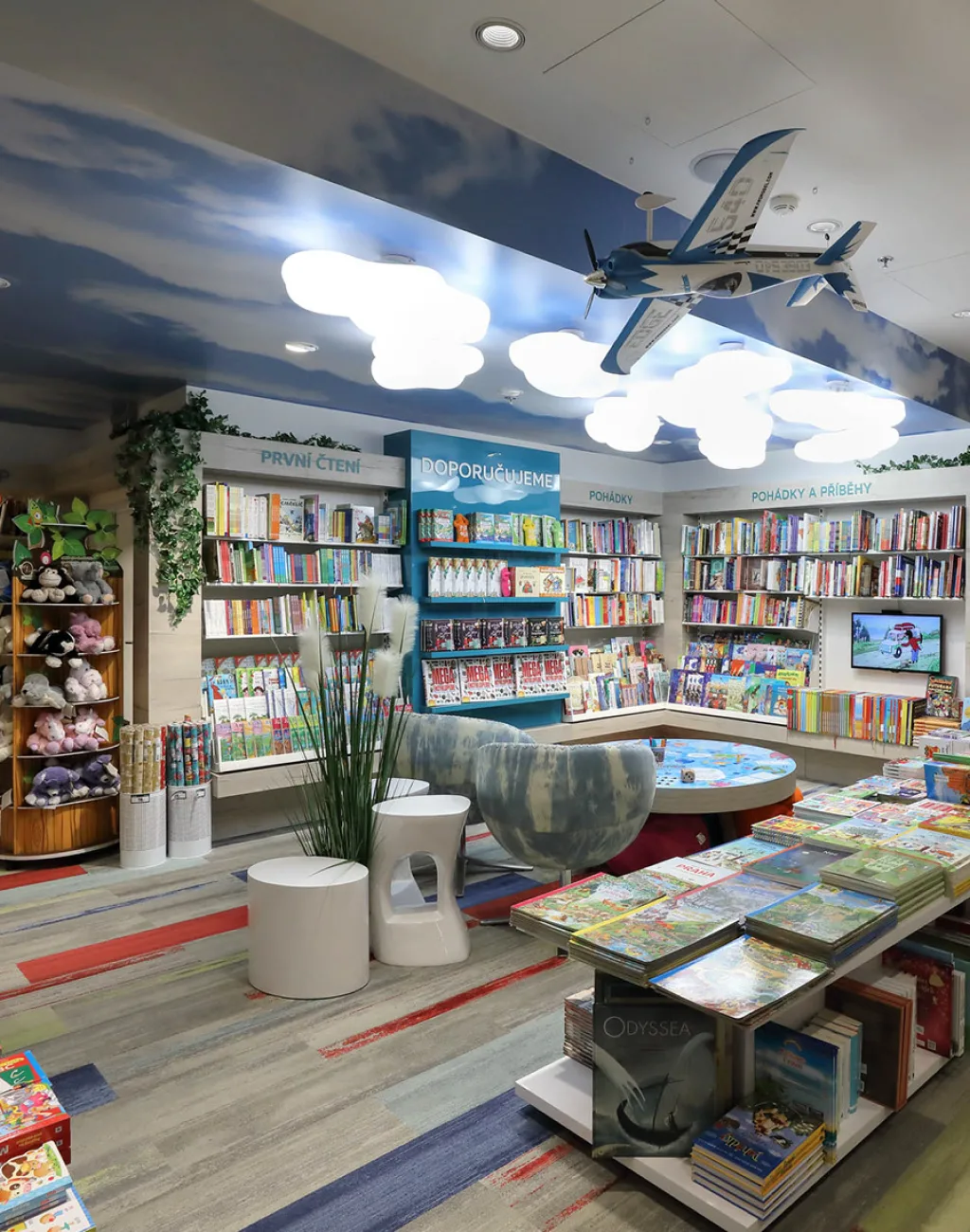 Дизайн інтер'єру книгарні в Києві