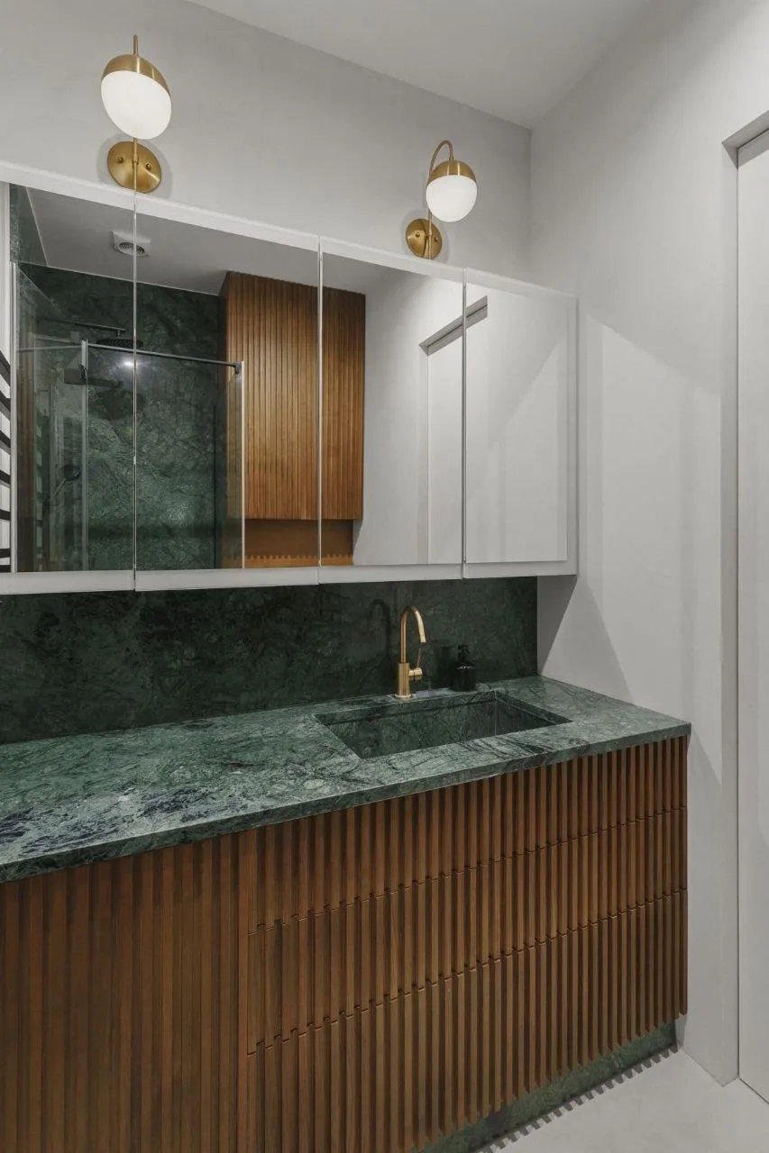 Metroom